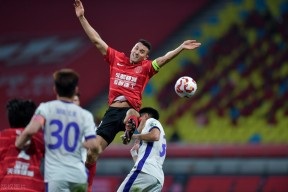 亚博- 今晚突围战来临；成都蓉城围绕国王杯手感冰凉；引发热议；轮换策略成焦点